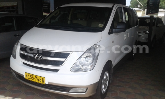 Buy Used Hyundai H1 White Car in Windhoek in Namibia Buy Used Hyundai H1 White Car in Windhoek in Namibia