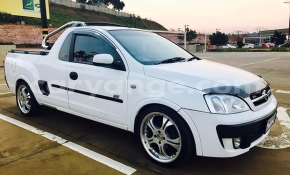 Buy Used Chevrolet Corsa White Car in Windhoek in Namibia Buy Used Chevrolet Corsa White Car in Windhoek in Namibia