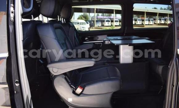 Buy Used Mercedes-Benz V-klasse Black Car in Windhoek in Namibia Buy Used Mercedes-Benz V-klasse Black Car in Windhoek in Namibia