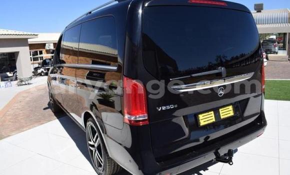 Buy Used Mercedes-Benz V-klasse Black Car in Windhoek in Namibia Buy Used Mercedes-Benz V-klasse Black Car in Windhoek in Namibia