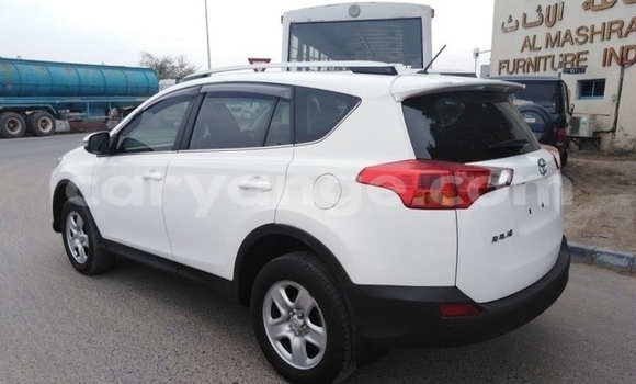 Buy Used Toyota RAV4 White Car in Karasburg in Karas Buy Used Toyota RAV4 White Car in Karasburg in Karas