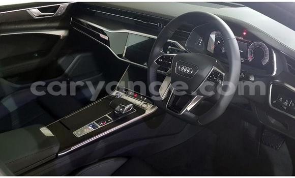 Acheter Occasion Voiture Audi S6 Noir à Windhoek, Namibie Acheter Occasion Voiture Audi S6 Noir à Windhoek, Namibie