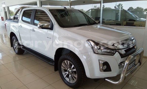 Buy Used Isuzu D–MAX White Car in Karasburg in Karas Buy Used Isuzu D–MAX White Car in Karasburg in Karas