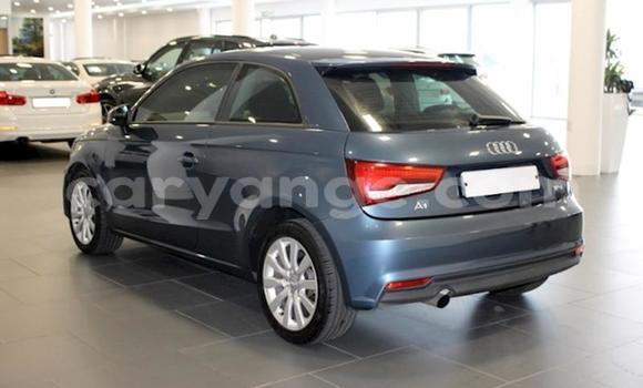 Acheter Occasion Voiture Audi A1 Bleu à Gobabis, Omaheke Acheter Occasion Voiture Audi A1 Bleu à Gobabis, Omaheke