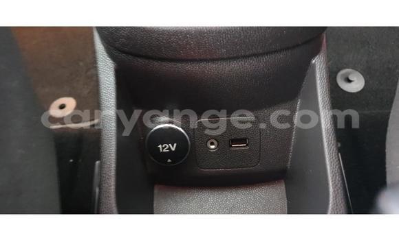 Acheter Occasion Voiture Ford Fiesta ST Rouge à Windhoek, Namibie Acheter Occasion Voiture Ford Fiesta ST Rouge à Windhoek, Namibie