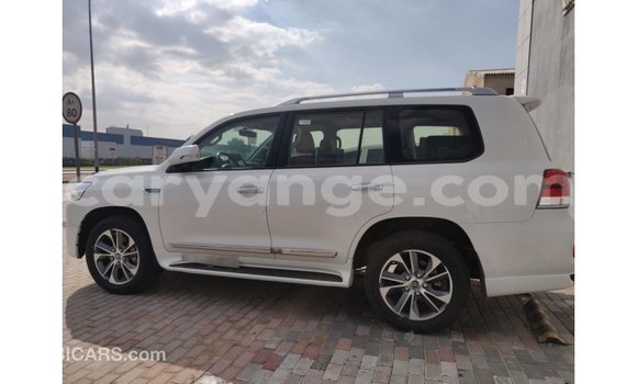 Buy Import Toyota Land Cruiser White Car in Import - Dubai in Namibia Buy Import Toyota Land Cruiser White Car in Import - Dubai in Namibia