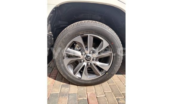 Buy Import Toyota Land Cruiser White Car in Import - Dubai in Namibia Buy Import Toyota Land Cruiser White Car in Import - Dubai in Namibia