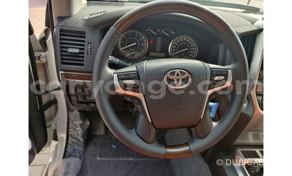 Buy Import Toyota Land Cruiser White Car in Import - Dubai in Namibia Buy Import Toyota Land Cruiser White Car in Import - Dubai in Namibia