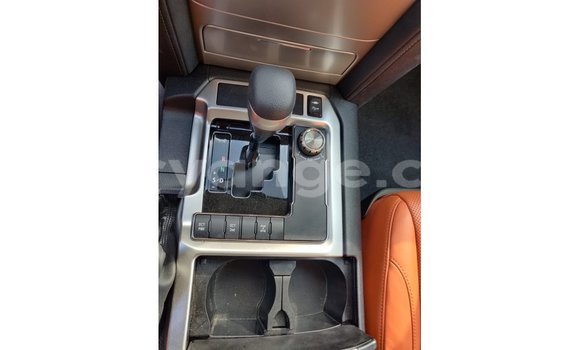 Buy Import Toyota Land Cruiser White Car in Import - Dubai in Namibia Buy Import Toyota Land Cruiser White Car in Import - Dubai in Namibia