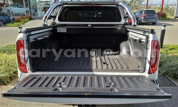 Acheter Occasion Voiture Mercedes-Benz S–Class Blanc à Karasburg, Karas Acheter Occasion Voiture Mercedes-Benz S–Class Blanc à Karasburg, Karas