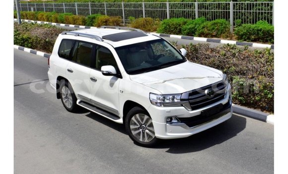 Buy Import Toyota Land Cruiser White Car in Import - Dubai in Namibia Buy Import Toyota Land Cruiser White Car in Import - Dubai in Namibia