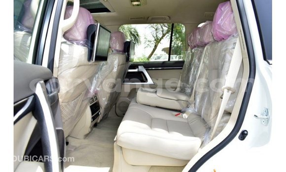 Buy Import Toyota Land Cruiser White Car in Import - Dubai in Namibia Buy Import Toyota Land Cruiser White Car in Import - Dubai in Namibia
