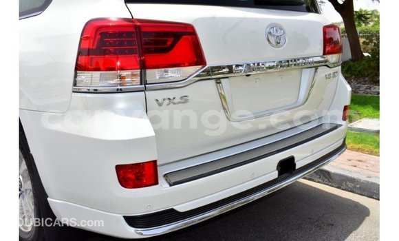 Buy Import Toyota Land Cruiser White Car in Import - Dubai in Namibia Buy Import Toyota Land Cruiser White Car in Import - Dubai in Namibia
