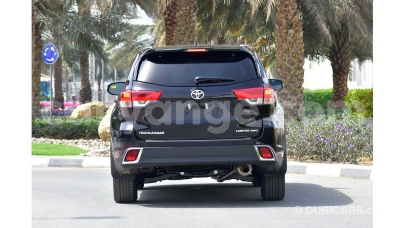 Big with watermark toyota highlander namibia import dubai 10433