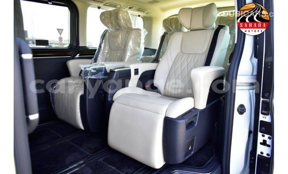 Buy Import Toyota Granvia White Car in Import - Dubai in Namibia Buy Import Toyota Granvia White Car in Import - Dubai in Namibia