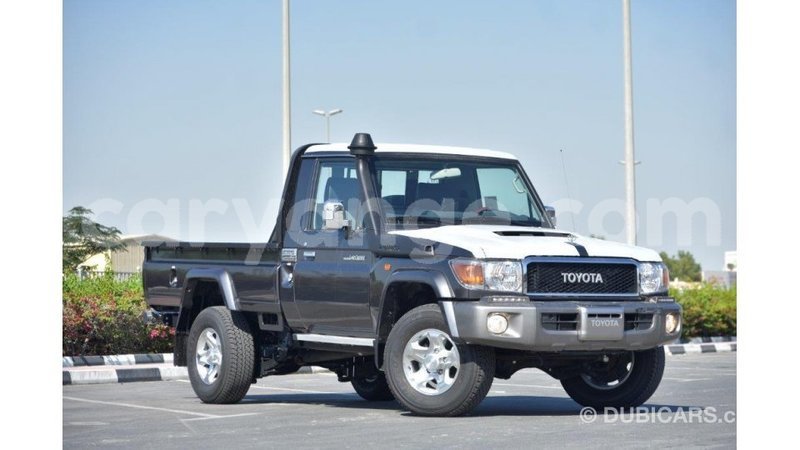 Big with watermark toyota land cruiser namibia import dubai 10446