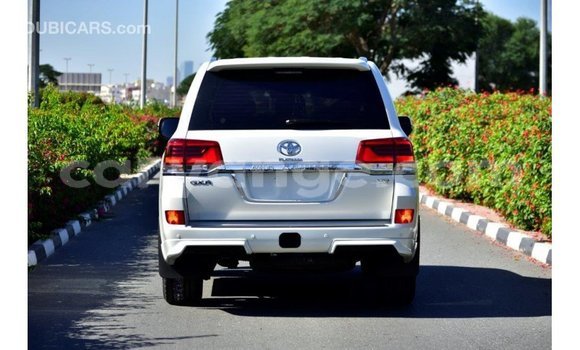 Buy Import Toyota Land Cruiser White Car in Import - Dubai in Namibia Buy Import Toyota Land Cruiser White Car in Import - Dubai in Namibia