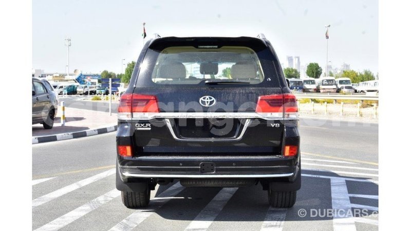 Big with watermark toyota land cruiser namibia import dubai 10449