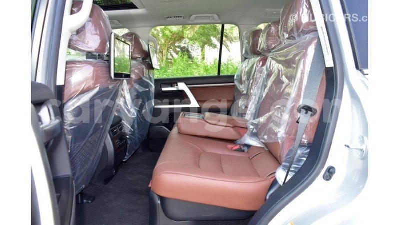 Big with watermark toyota land cruiser namibia import dubai 10451