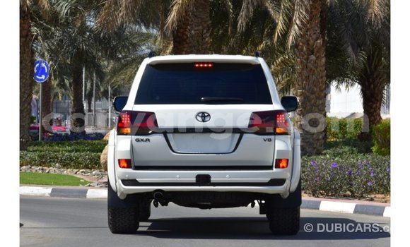 Buy Import Toyota Land Cruiser White Car in Import - Dubai in Namibia Buy Import Toyota Land Cruiser White Car in Import - Dubai in Namibia
