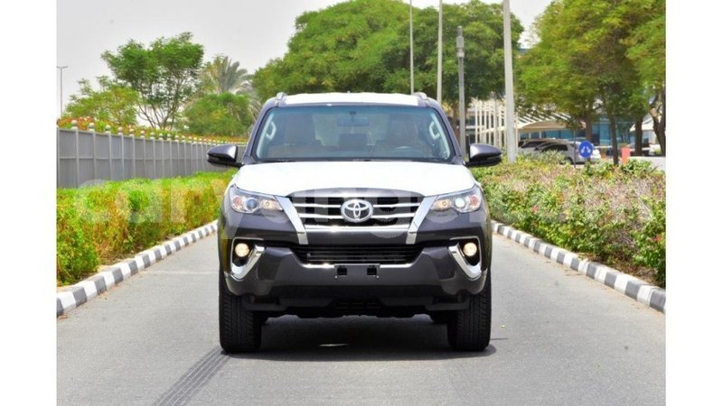 Big with watermark toyota fortuner namibia import dubai 10460