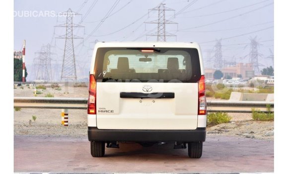 Buy Import Toyota 4Runner White Car in Import - Dubai in Namibia Buy Import Toyota 4Runner White Car in Import - Dubai in Namibia