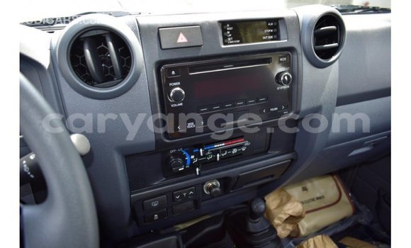 Buy Import Toyota Land Cruiser Beige Car in Import - Dubai in Namibia Buy Import Toyota Land Cruiser Beige Car in Import - Dubai in Namibia