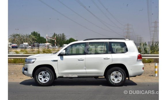 Buy Import Toyota Land Cruiser White Car in Import - Dubai in Namibia Buy Import Toyota Land Cruiser White Car in Import - Dubai in Namibia