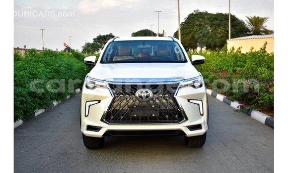 Buy Import Toyota Fortuner White Car in Import - Dubai in Namibia Buy Import Toyota Fortuner White Car in Import - Dubai in Namibia