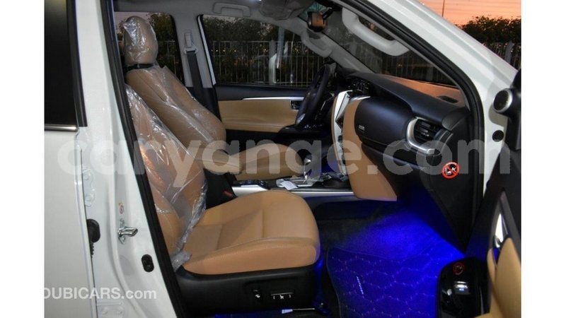 Big with watermark toyota fortuner namibia import dubai 10472