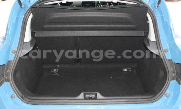 Buy Used Renault Clio Blue Car in Windhoek in Namibia Buy Used Renault Clio Blue Car in Windhoek in Namibia