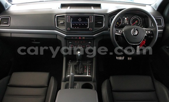 Buy Used Volkswagen Amarok Silver Car in Grootfontein in Namibia Buy Used Volkswagen Amarok Silver Car in Grootfontein in Namibia