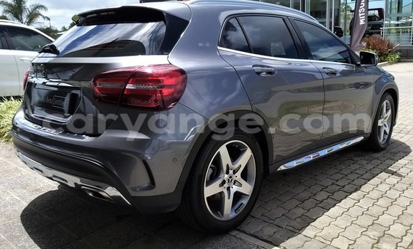 Acheter Occasion Voiture Mercedes-Benz GLA-klasse AMG Gris à Gobabis, Omaheke Acheter Occasion Voiture Mercedes-Benz GLA-klasse AMG Gris à Gobabis, Omaheke