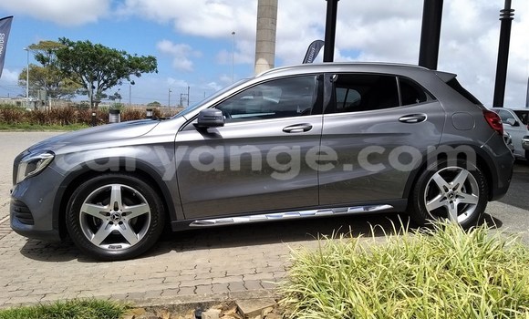 Acheter Occasion Voiture Mercedes-Benz GLA-klasse AMG Gris à Gobabis, Omaheke Acheter Occasion Voiture Mercedes-Benz GLA-klasse AMG Gris à Gobabis, Omaheke