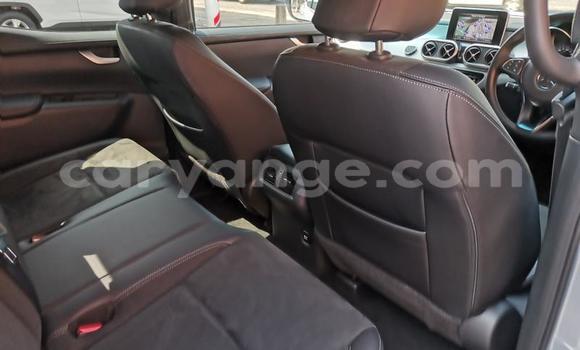 Buy Used Mercedes-Benz 190–Series Silver Car in Windhoek in Namibia Buy Used Mercedes-Benz 190–Series Silver Car in Windhoek in Namibia