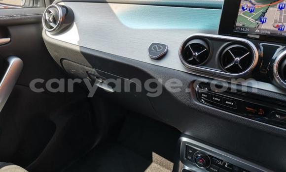 Buy Used Mercedes-Benz 190–Series Silver Car in Windhoek in Namibia Buy Used Mercedes-Benz 190–Series Silver Car in Windhoek in Namibia