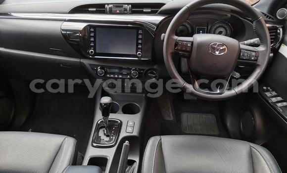 Buy Used Toyota Hilux White Car in Windhoek in Namibia Buy Used Toyota Hilux White Car in Windhoek in Namibia