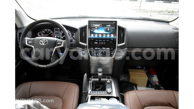 Big with watermark toyota land cruiser namibia import dubai 10502