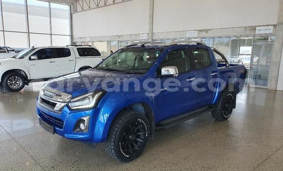 Acheter Occasion Voiture Isuzu D–MAX Bleu à Grootfontein, Namibie Acheter Occasion Voiture Isuzu D–MAX Bleu à Grootfontein, Namibie