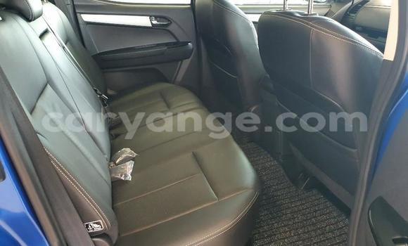 Acheter Occasion Voiture Isuzu D–MAX Bleu à Grootfontein, Namibie Acheter Occasion Voiture Isuzu D–MAX Bleu à Grootfontein, Namibie