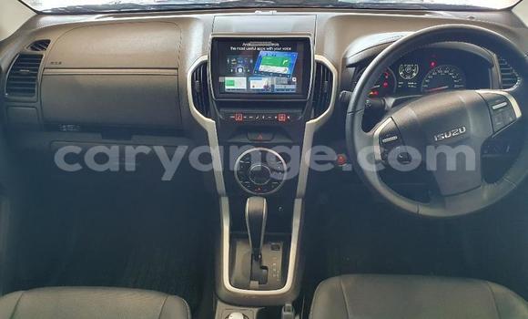 Acheter Occasion Voiture Isuzu D–MAX Bleu à Grootfontein, Namibie Acheter Occasion Voiture Isuzu D–MAX Bleu à Grootfontein, Namibie