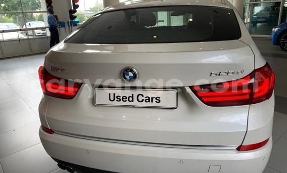 Acheter Occasion Voiture BMW 5–Series Blanc à Oshakati, Namibie Acheter Occasion Voiture BMW 5–Series Blanc à Oshakati, Namibie
