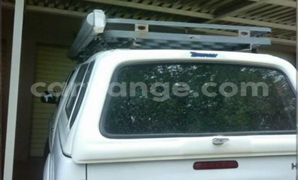 Buy Used Toyota Hilux White Car in Windhoek in Namibia Buy Used Toyota Hilux White Car in Windhoek in Namibia