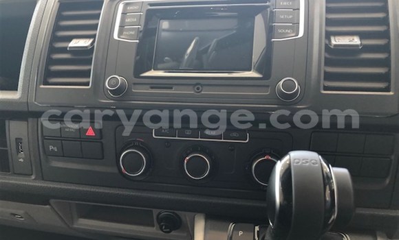 Buy Used Volkswagen Transporter White Car in Karasburg in Karas Buy Used Volkswagen Transporter White Car in Karasburg in Karas