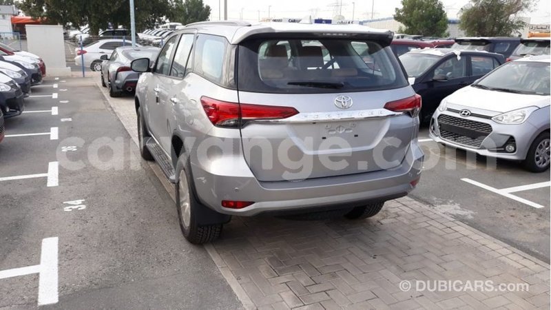 Big with watermark toyota fortuner namibia import dubai 10519
