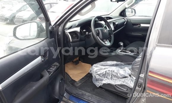 Acheter Import Voiture Toyota Hilux Autre à Import - Dubai, Namibie Acheter Import Voiture Toyota Hilux Autre à Import - Dubai, Namibie