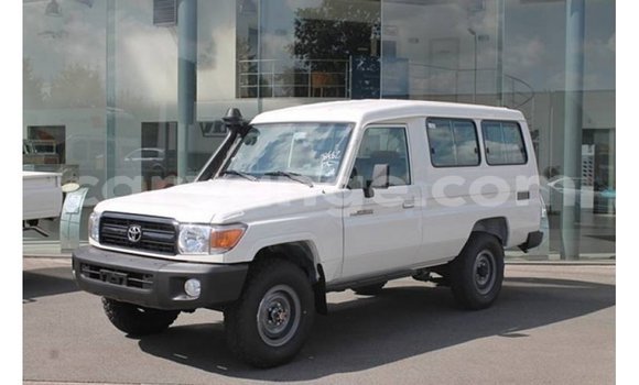 Buy Import Toyota Land Cruiser White Car in Import - Dubai in Namibia Buy Import Toyota Land Cruiser White Car in Import - Dubai in Namibia