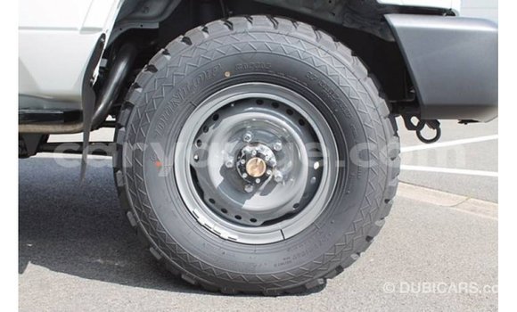 Buy Import Toyota Land Cruiser White Car in Import - Dubai in Namibia Buy Import Toyota Land Cruiser White Car in Import - Dubai in Namibia