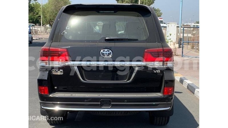 Big with watermark toyota land cruiser namibia import dubai 10540