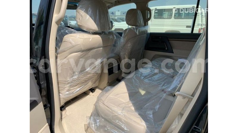 Big with watermark toyota land cruiser namibia import dubai 10540